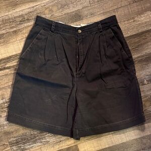 Liz Claiborne Black Women's Pleated Shorts / DG64
